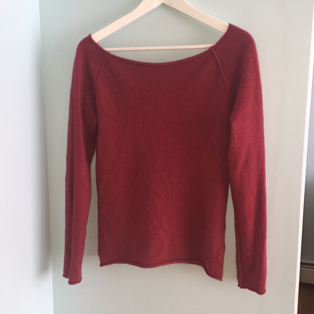 Club Monaco 100% cashmere sweater